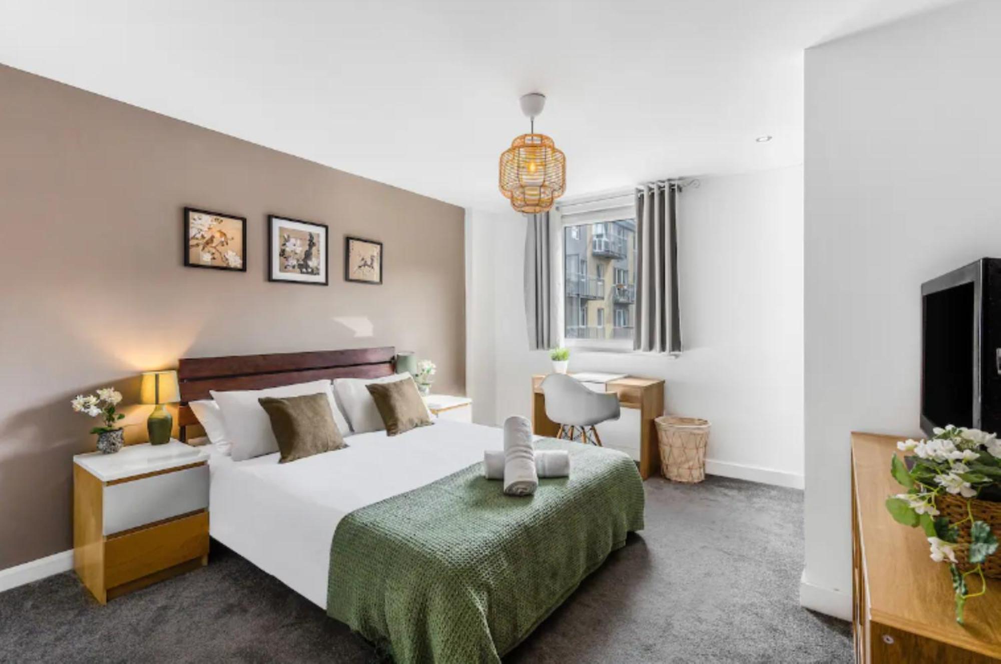 Oriental Suite 2 Bed 2 Bath Netflix And Free Parking, Games- Maihom Birmingham Dış mekan fotoğraf